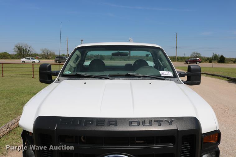 image for item DD1252 2010 Ford F250 Super Duty utility bed pickup truck