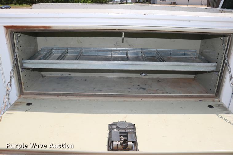 image for item DD1252 2010 Ford F250 Super Duty utility bed pickup truck