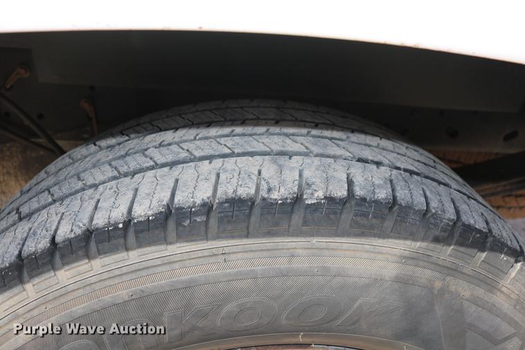 image for item DD1252 2010 Ford F250 Super Duty utility bed pickup truck