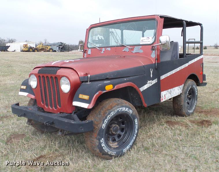 image for item DD1304 1975 Jeep DJ5 SUV