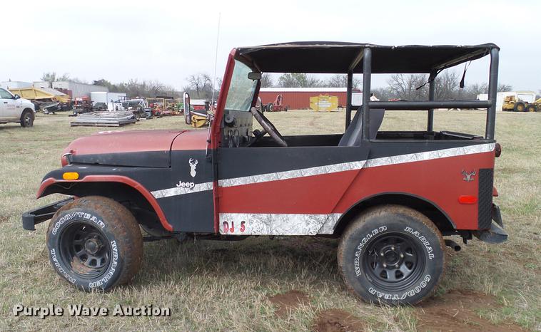 image for item DD1304 1975 Jeep DJ5 SUV