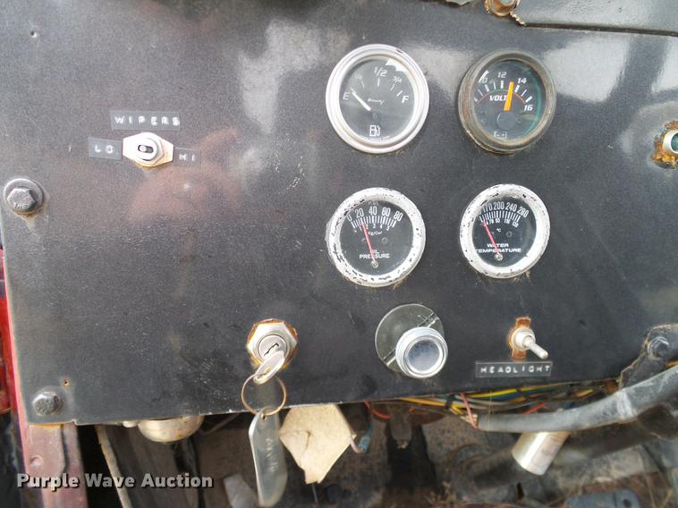 image for item DD1304 1975 Jeep DJ5 SUV