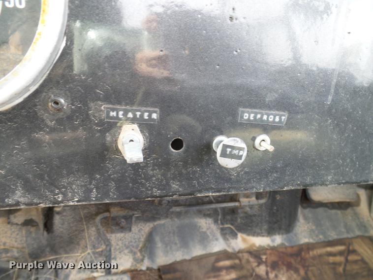 image for item DD1304 1975 Jeep DJ5 SUV