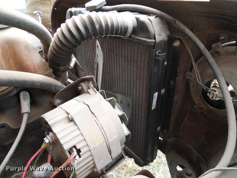 image for item DD1304 1975 Jeep DJ5 SUV