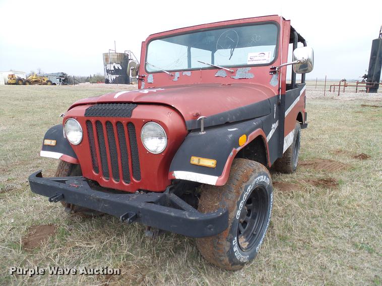 image for item DD1304 1975 Jeep DJ5 SUV