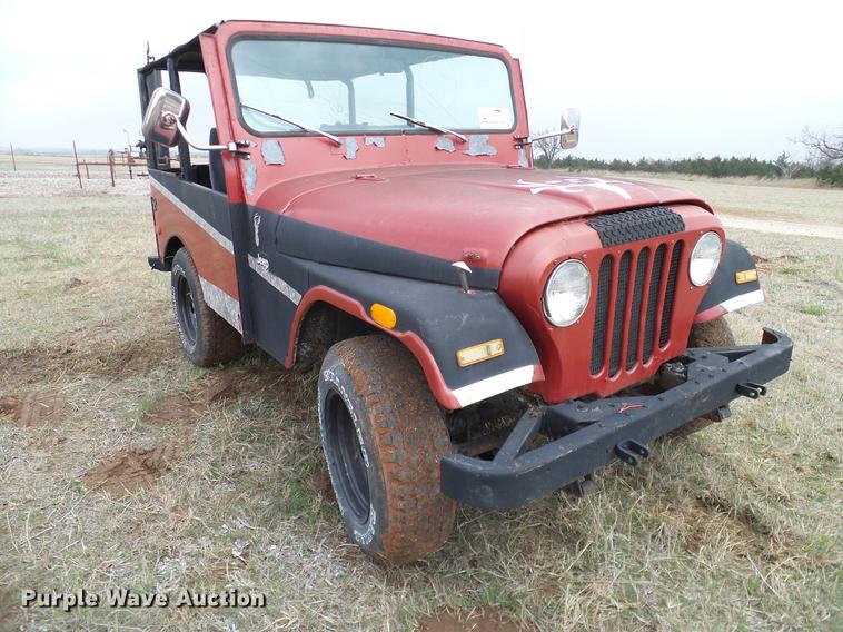 image for item DD1304 1975 Jeep DJ5 SUV