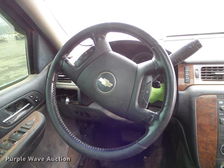 image for item DD1310 2007 Chevrolet Silverado 2500HD Crew Cab pickup truck