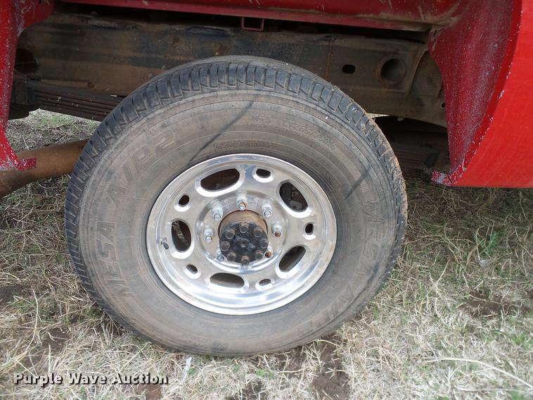 image for item DD1310 2007 Chevrolet Silverado 2500HD Crew Cab pickup truck