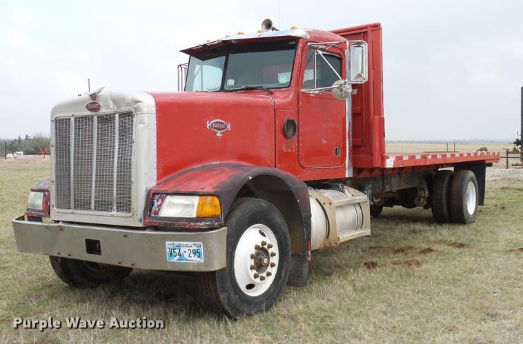 image for item DD1312 1991 Peterbilt 377 flatbed truck