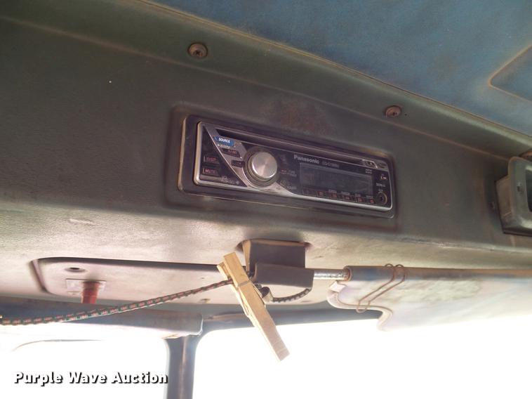 image for item DD1312 1991 Peterbilt 377 flatbed truck