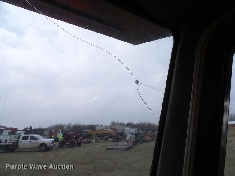 image for item DD1312 1991 Peterbilt 377 flatbed truck