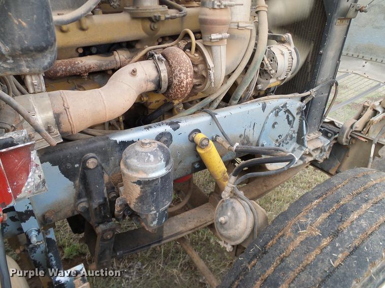 image for item DD1312 1991 Peterbilt 377 flatbed truck