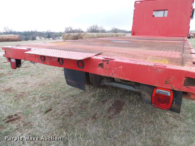 image for item DD1312 1991 Peterbilt 377 flatbed truck