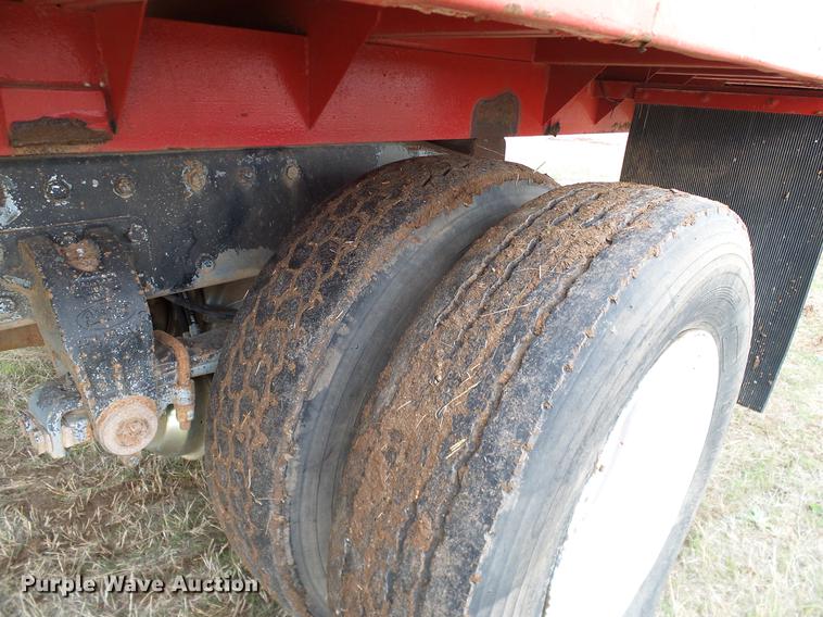 image for item DD1312 1991 Peterbilt 377 flatbed truck