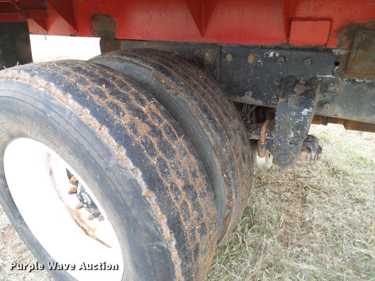 image for item DD1312 1991 Peterbilt 377 flatbed truck