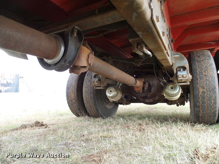 image for item DD1312 1991 Peterbilt 377 flatbed truck