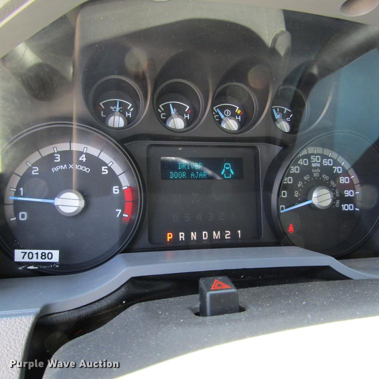 image for item DD2699 2011 Ford F250 Super Duty SuperCab utility bed pickup truck