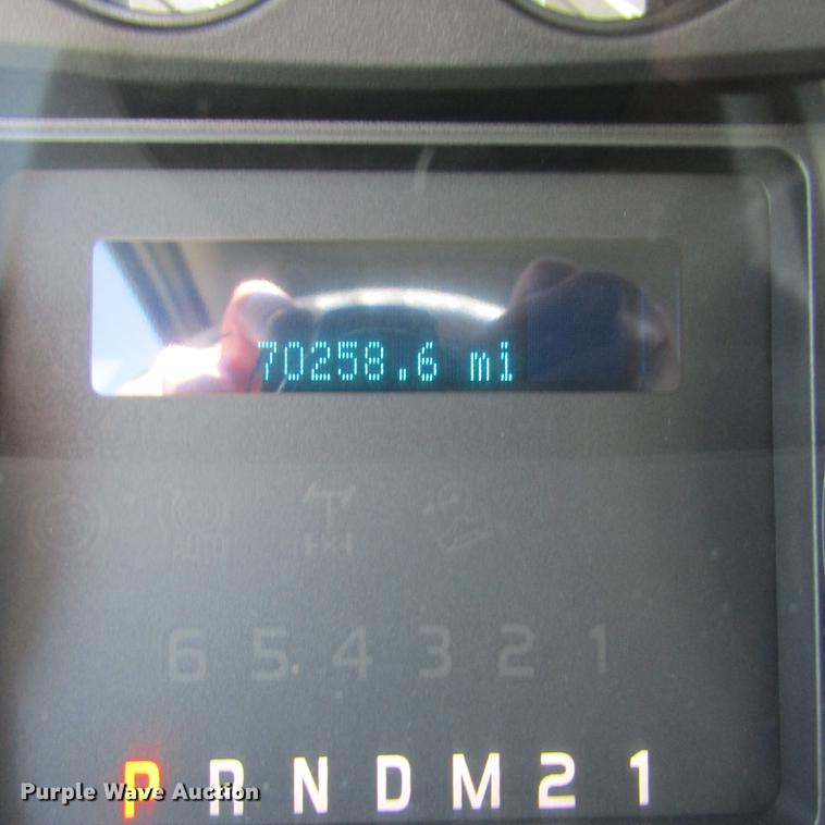 image for item DD2699 2011 Ford F250 Super Duty SuperCab utility bed pickup truck