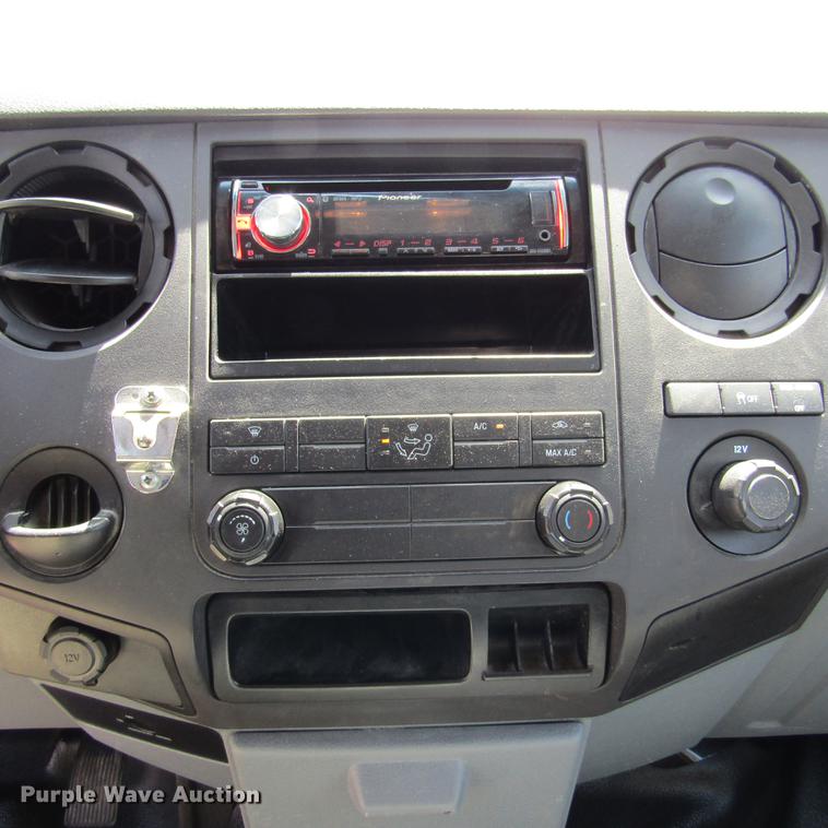 image for item DD2699 2011 Ford F250 Super Duty SuperCab utility bed pickup truck