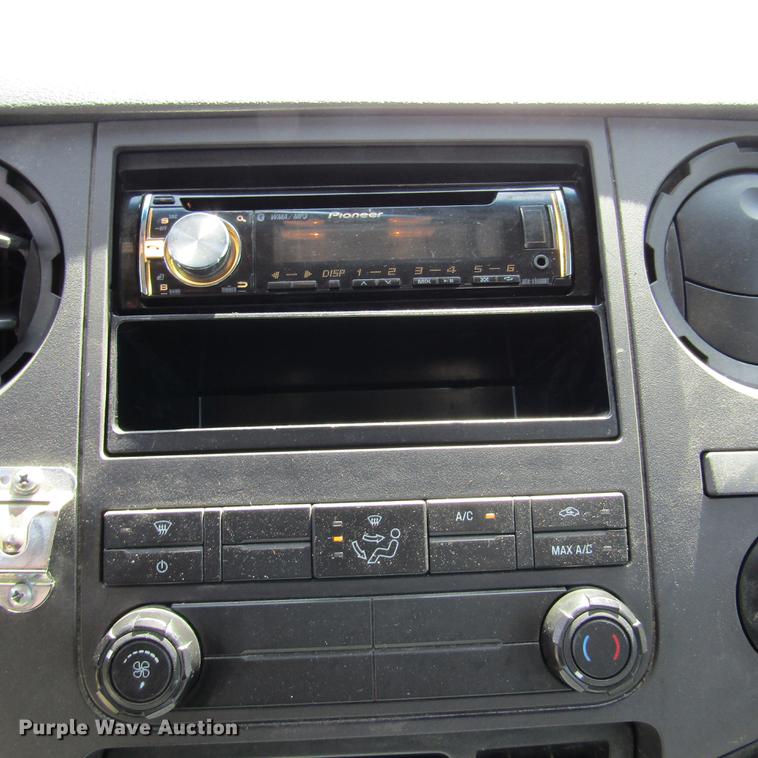 image for item DD2699 2011 Ford F250 Super Duty SuperCab utility bed pickup truck