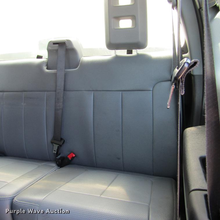 image for item DD2699 2011 Ford F250 Super Duty SuperCab utility bed pickup truck