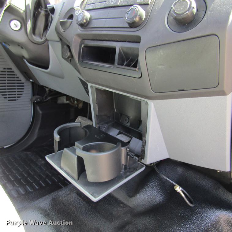 image for item DD2699 2011 Ford F250 Super Duty SuperCab utility bed pickup truck