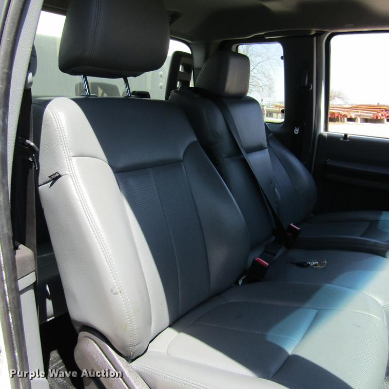 image for item DD2699 2011 Ford F250 Super Duty SuperCab utility bed pickup truck