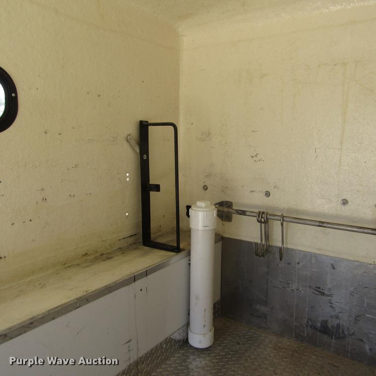 image for item DD2699 2011 Ford F250 Super Duty SuperCab utility bed pickup truck