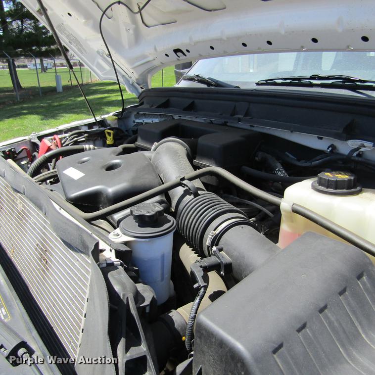 image for item DD2699 2011 Ford F250 Super Duty SuperCab utility bed pickup truck