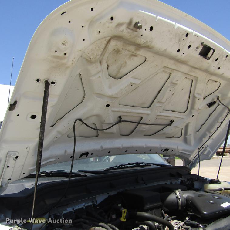 image for item DD2699 2011 Ford F250 Super Duty SuperCab utility bed pickup truck