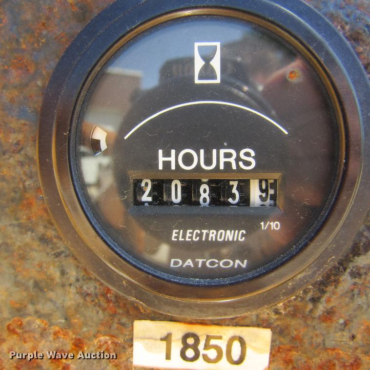 image for item DD2700 2007 Vermeer BC1500 wood chipper