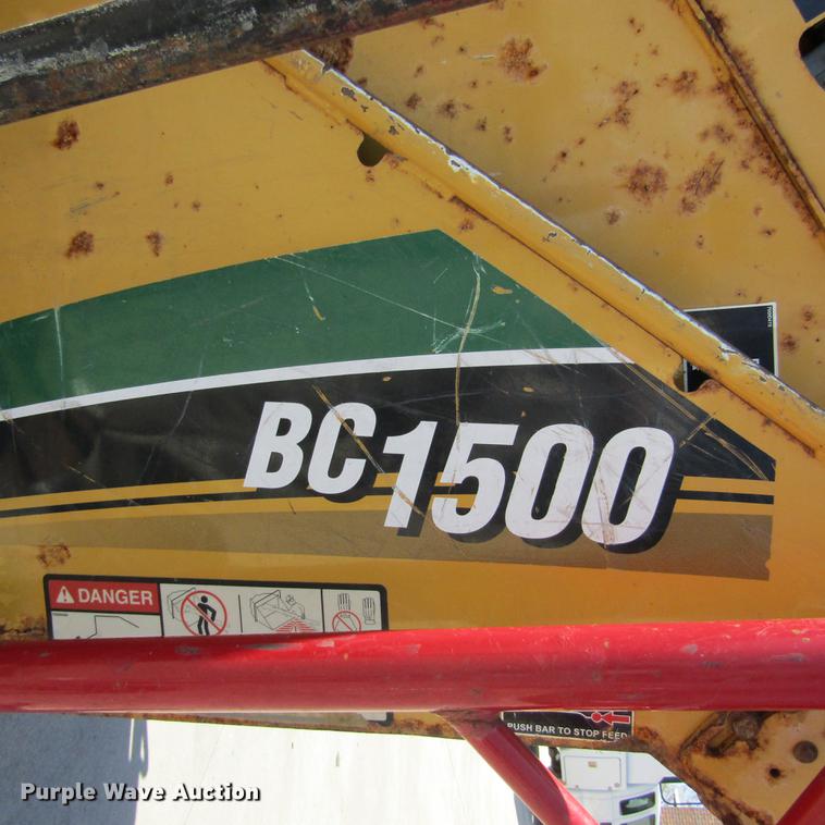 image for item DD2700 2007 Vermeer BC1500 wood chipper