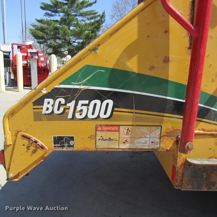 image for item DD2700 2007 Vermeer BC1500 wood chipper