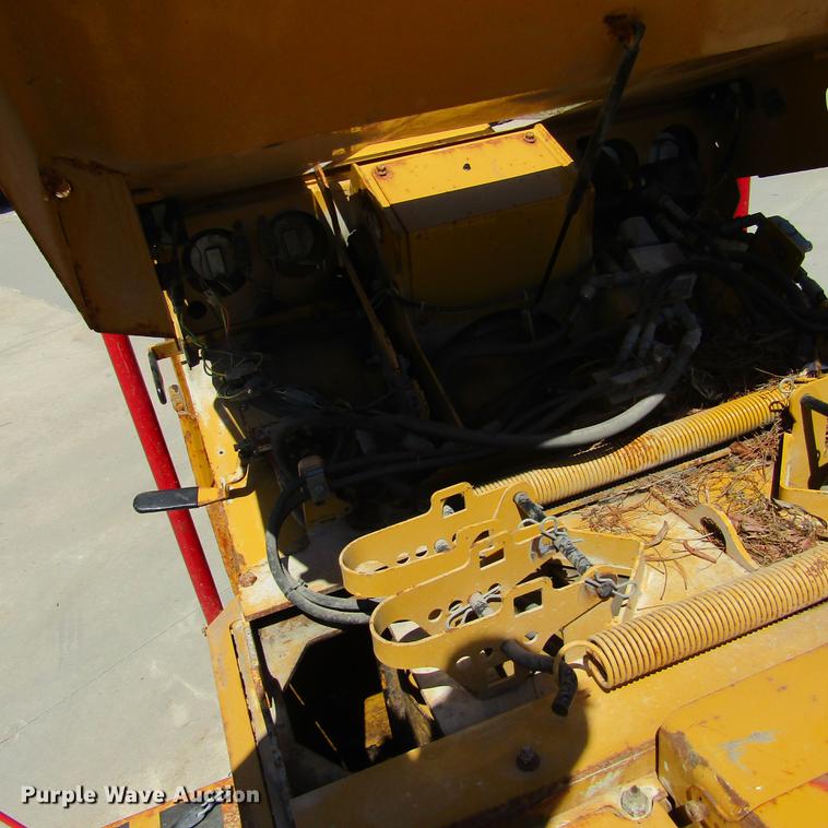 image for item DD2700 2007 Vermeer BC1500 wood chipper