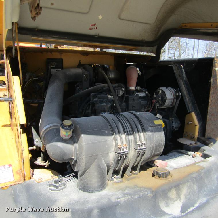 image for item DD2700 2007 Vermeer BC1500 wood chipper