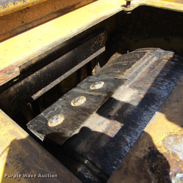 image for item DD2700 2007 Vermeer BC1500 wood chipper