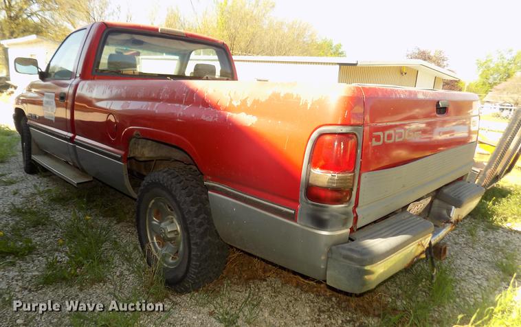 image for item DD2765 1994 Dodge Ram 1500 Laramie SLT pickup truck