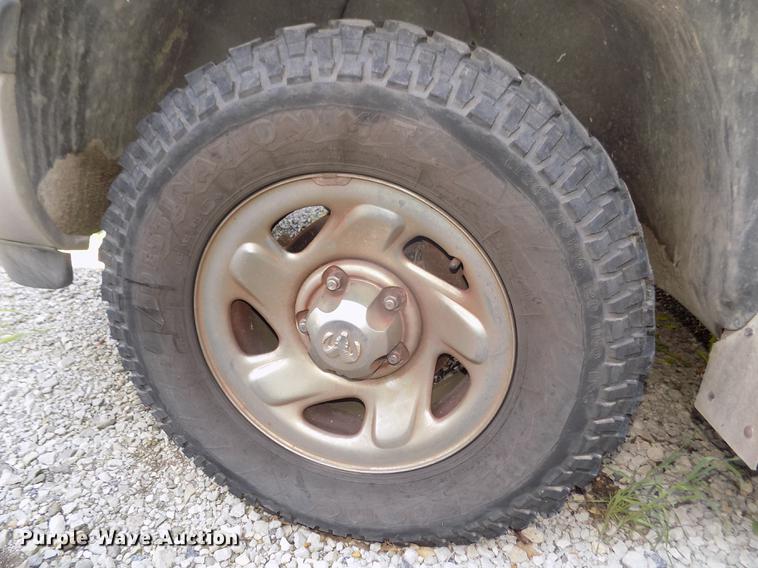 image for item DD2765 1994 Dodge Ram 1500 Laramie SLT pickup truck