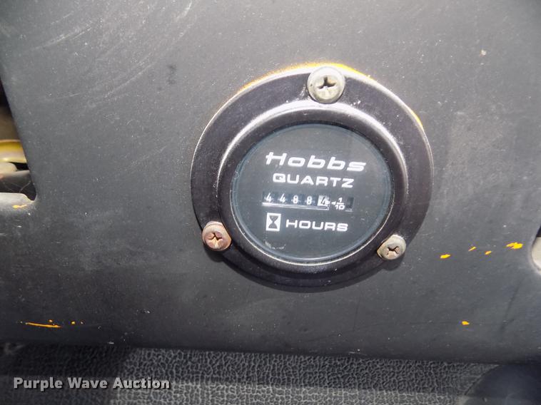 image for item DD2768 1996 Ford B800 Thomas school bus