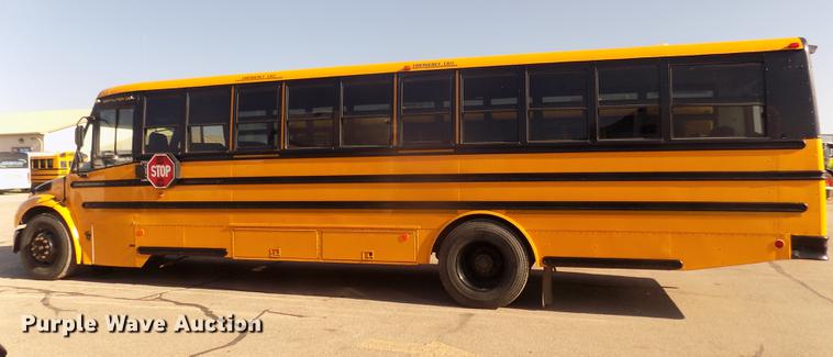 image for item DD2769 2007 Freightliner Thomas Saf-T-Liner C-2 310TS school bus