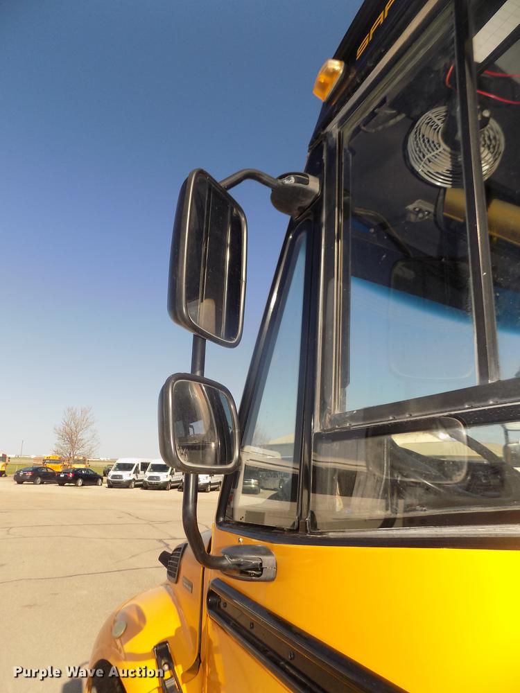 image for item DD2769 2007 Freightliner Thomas Saf-T-Liner C-2 310TS school bus