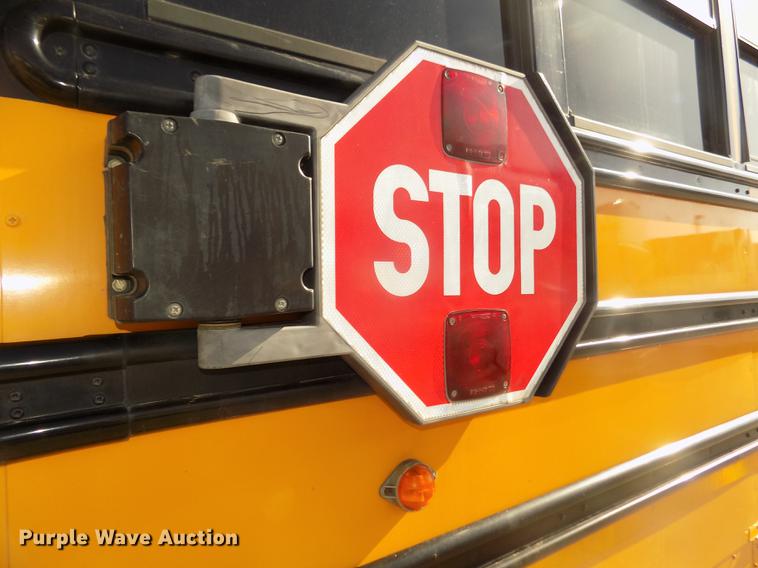 image for item DD2769 2007 Freightliner Thomas Saf-T-Liner C-2 310TS school bus