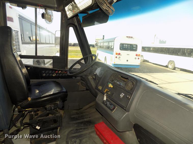 image for item DD2769 2007 Freightliner Thomas Saf-T-Liner C-2 310TS school bus