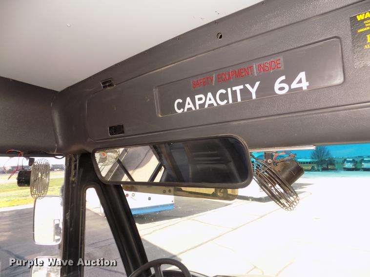 image for item DD2769 2007 Freightliner Thomas Saf-T-Liner C-2 310TS school bus