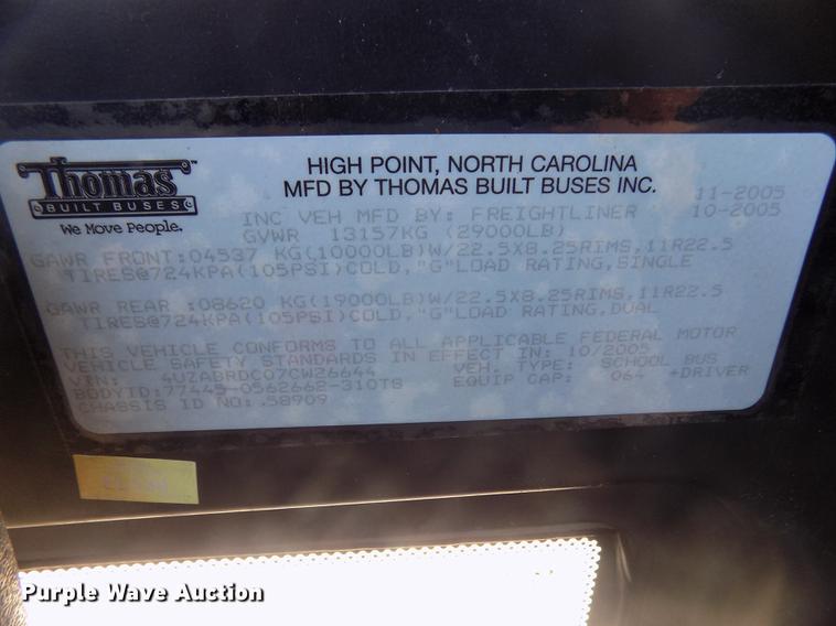 image for item DD2769 2007 Freightliner Thomas Saf-T-Liner C-2 310TS school bus