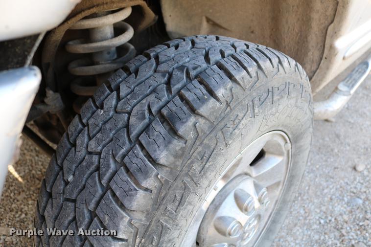 image for item DD4197 2006 Dodge Ram 2500 Quad Cab pickup truck