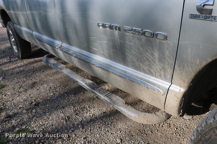 image for item DD4197 2006 Dodge Ram 2500 Quad Cab pickup truck