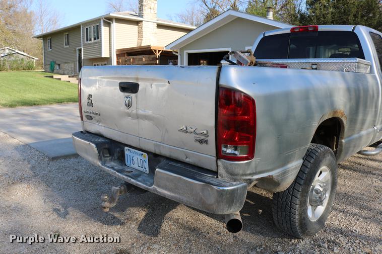 image for item DD4197 2006 Dodge Ram 2500 Quad Cab pickup truck