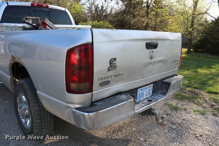 image for item DD4197 2006 Dodge Ram 2500 Quad Cab pickup truck