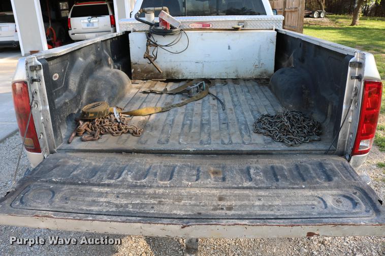 image for item DD4197 2006 Dodge Ram 2500 Quad Cab pickup truck